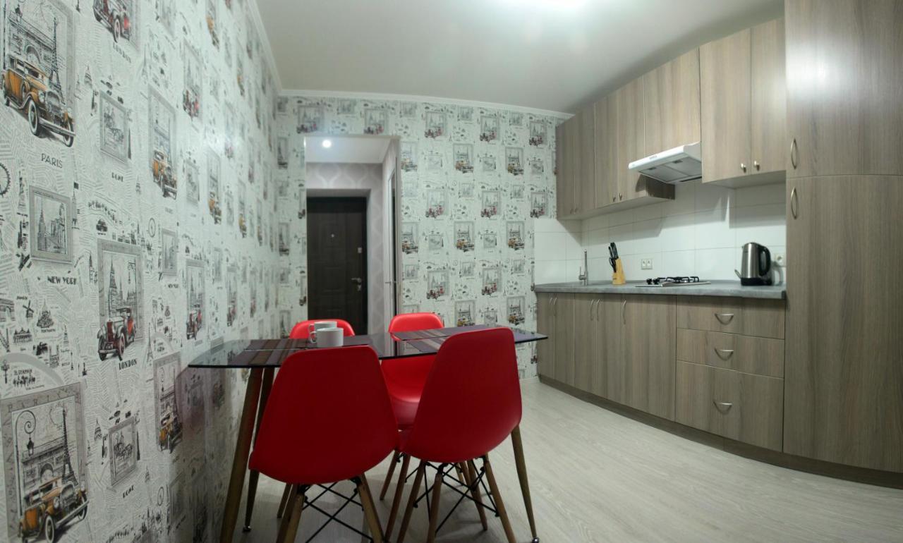 Standard Plus Apartment Poltava Luaran gambar