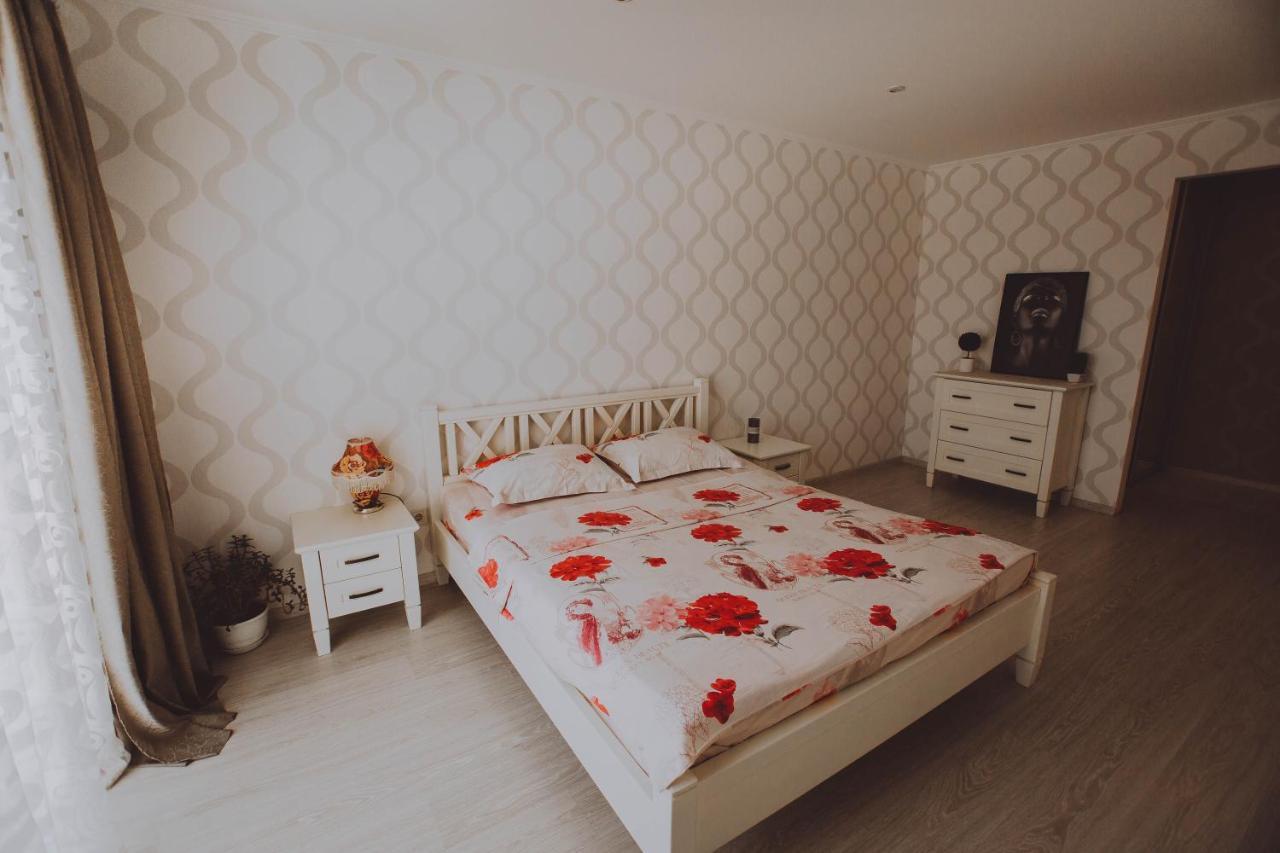 Standard Plus Apartment Poltava Luaran gambar
