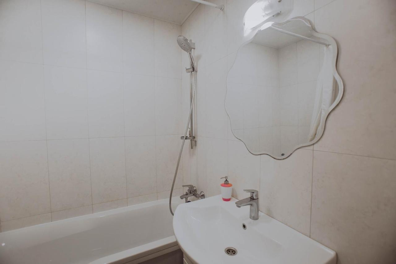 Standard Plus Apartment Poltava Luaran gambar